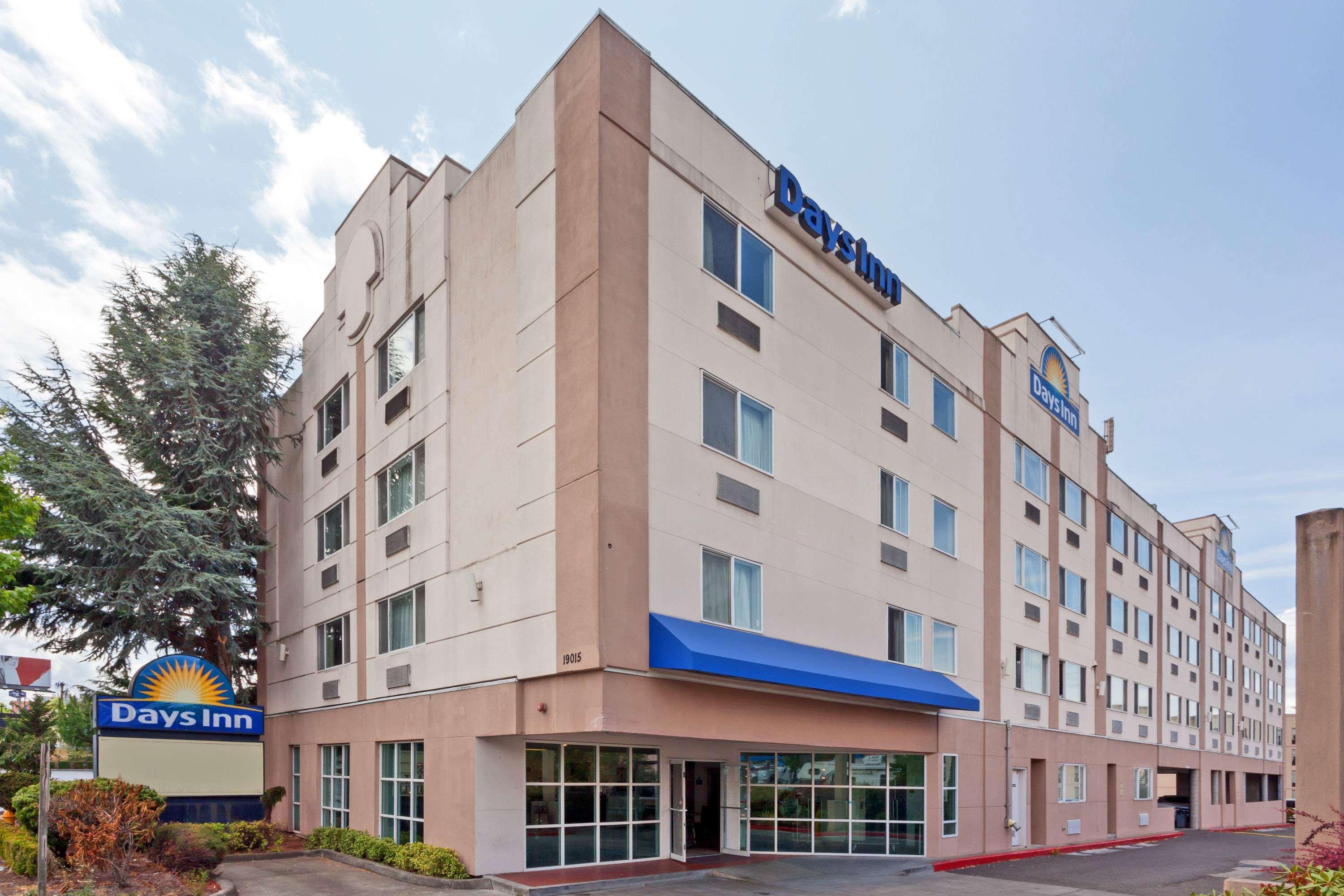 Days Inn By Wyndham Seatac Airport Экстерьер фото