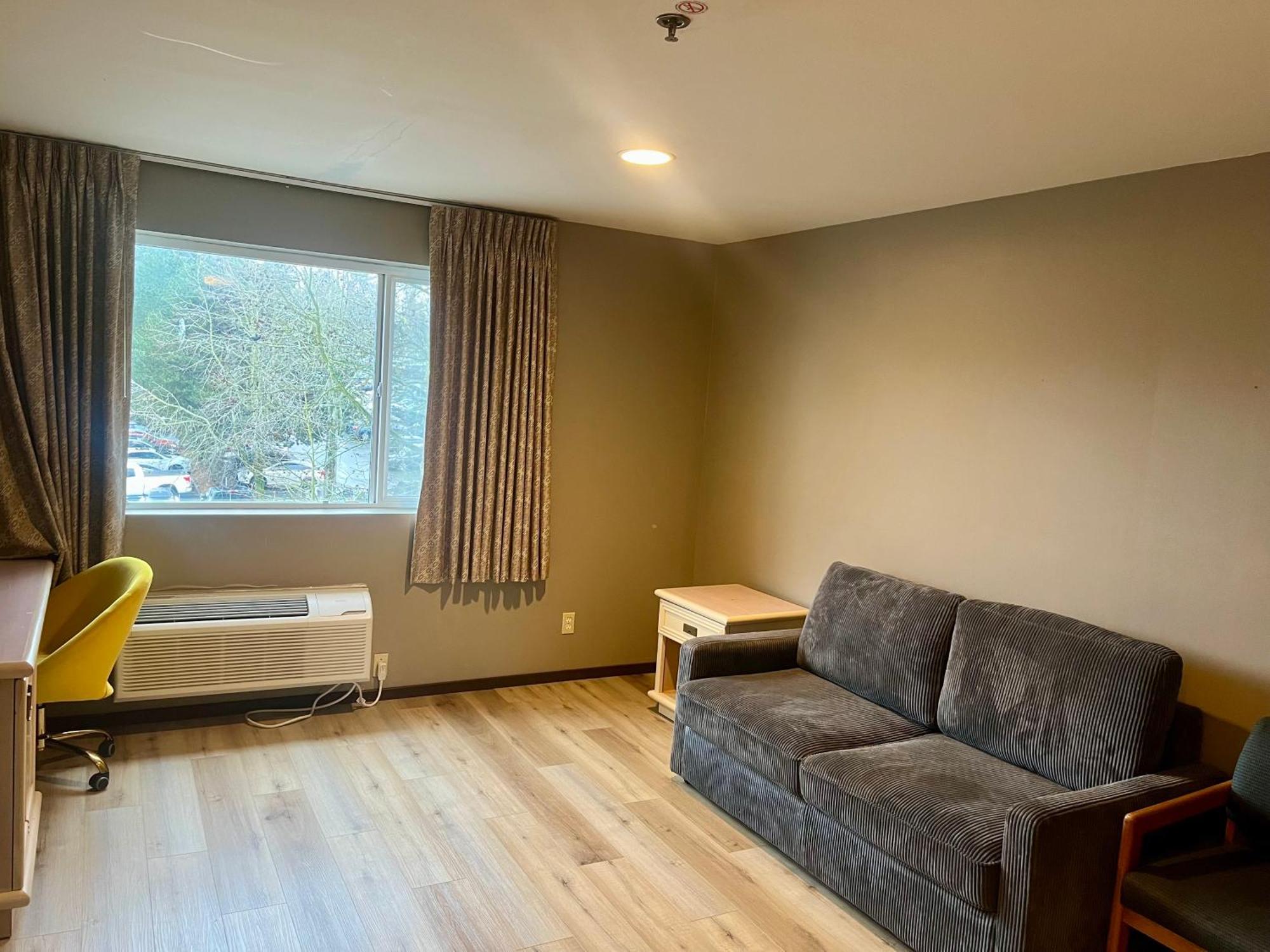 Days Inn By Wyndham Seatac Airport Экстерьер фото