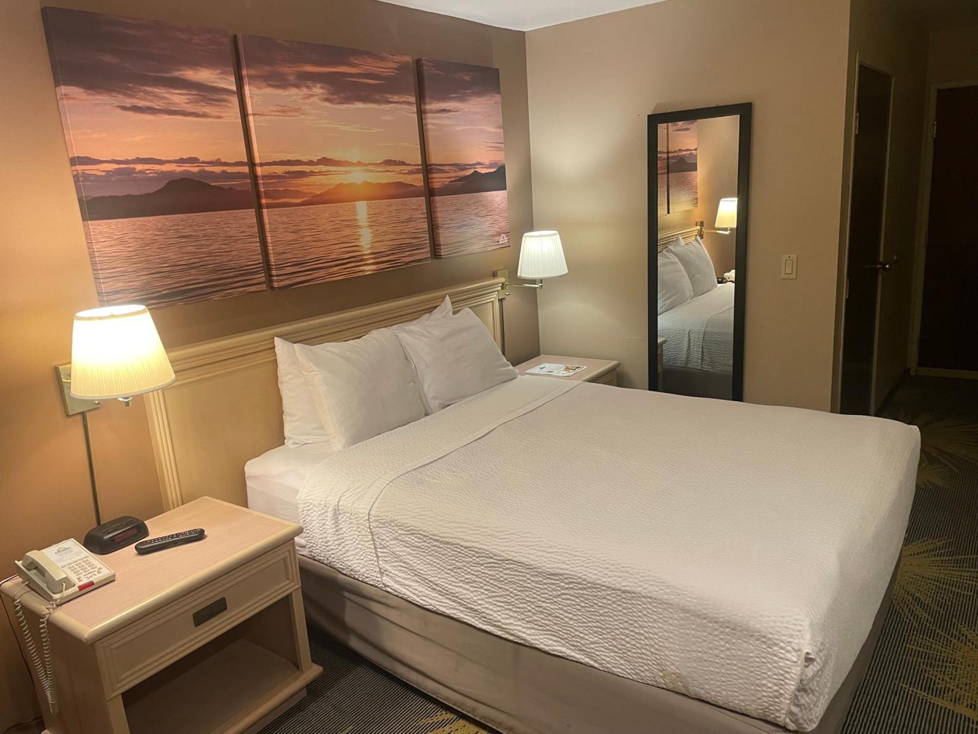 Days Inn By Wyndham Seatac Airport Экстерьер фото